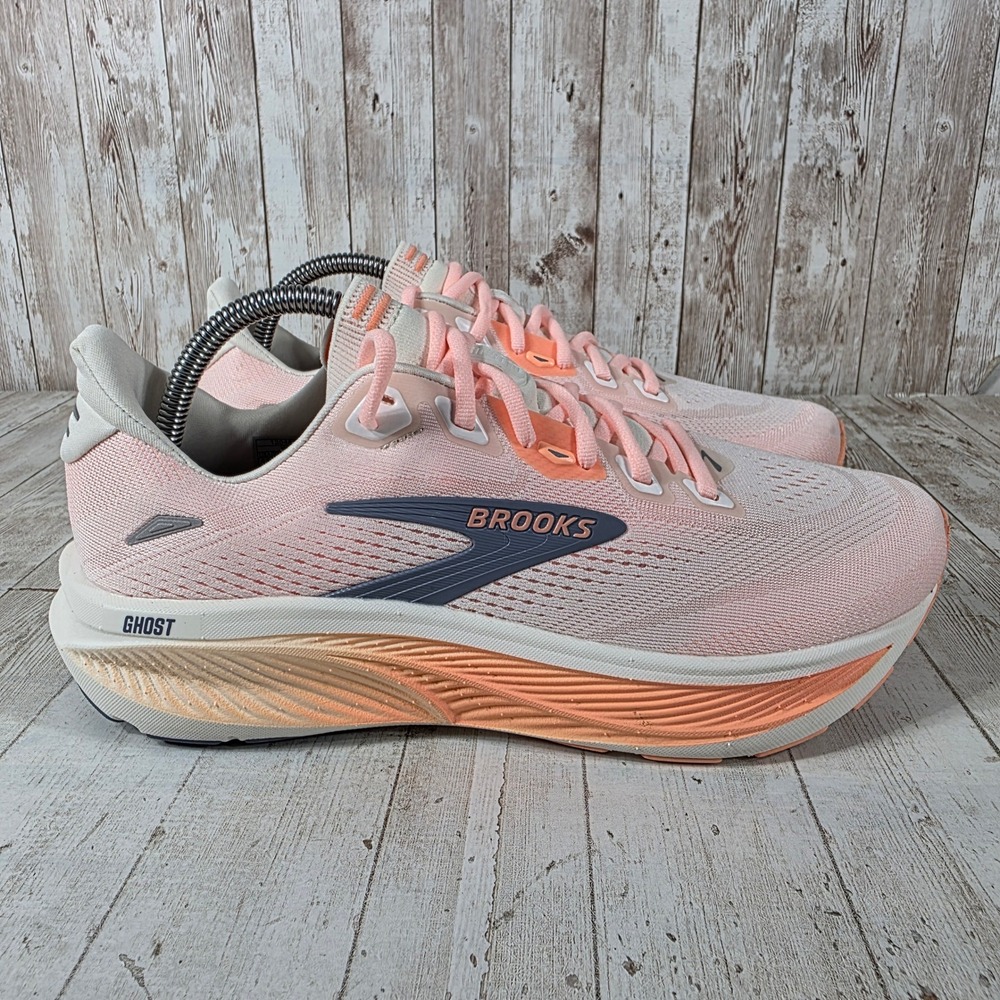 Brooks Ghost Max Womens Running Shoes Pink Peach Wide D 1204821D161 Size 9.5